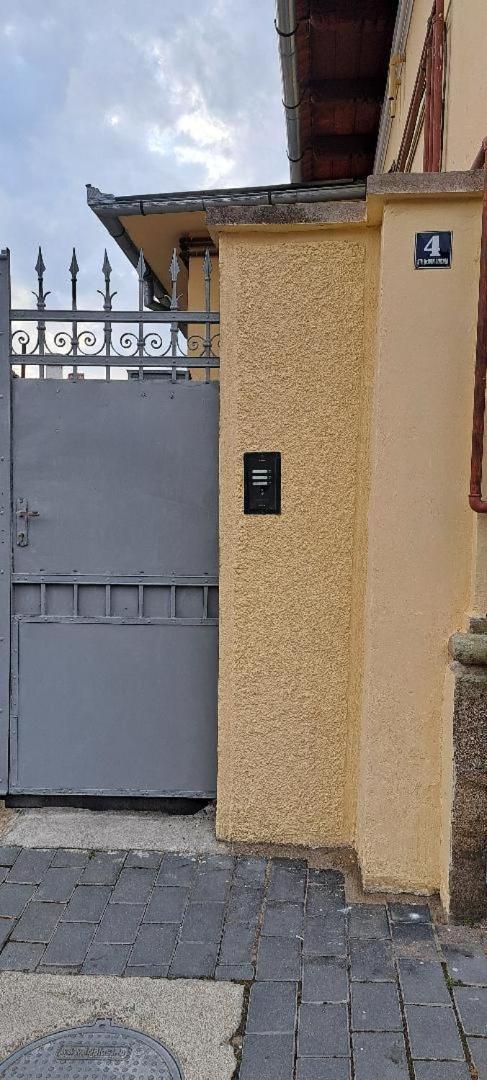 Gaestehaus Făgăraş Eksteriør billede
